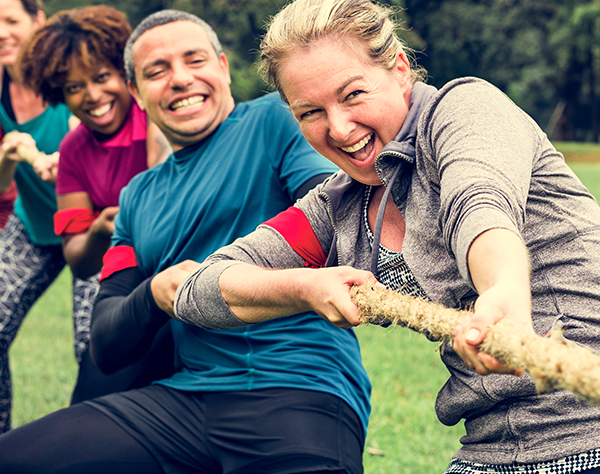 AVANT SCENE TIR A LA CORDE