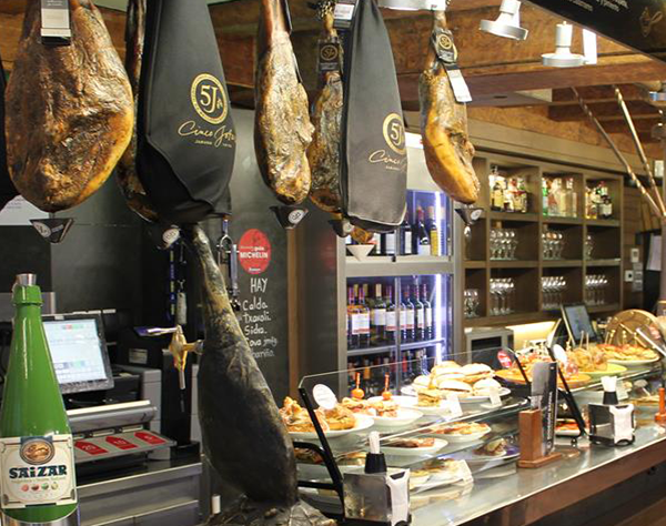 TEAM BUILDING PAMPELUNE AVANT SCENE BIARRITZ