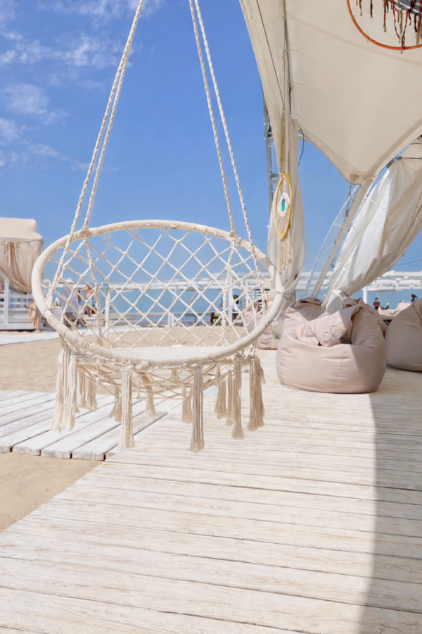 AVANT SCENE DECORATION BEACH CLUB