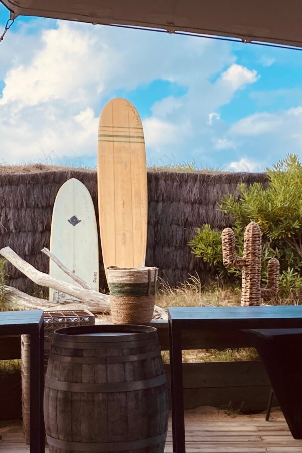 AVANT SCENE – SCENOGRAPHIE – BEACH CLUB